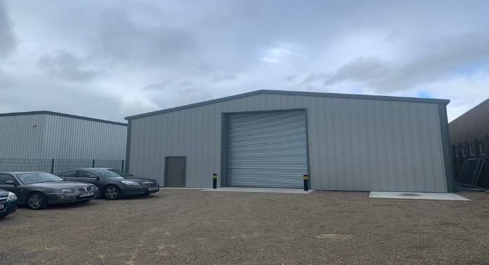 4 things to consider when purchasing a commercial steel building