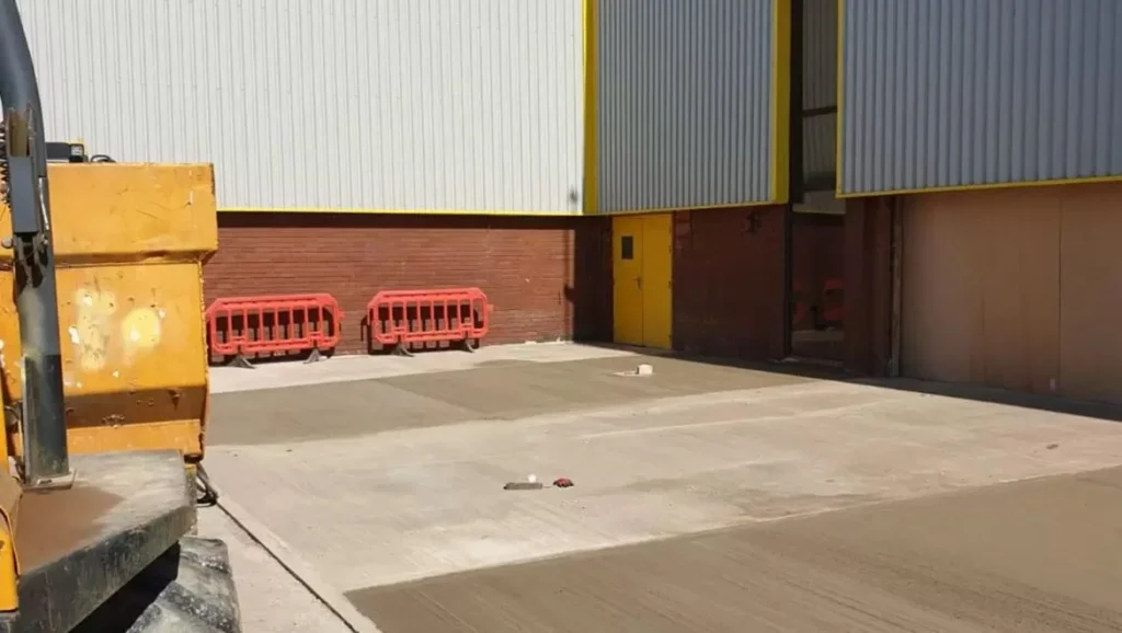 External 200mm reinforced concrete apron for Goldfish Properties Ltd