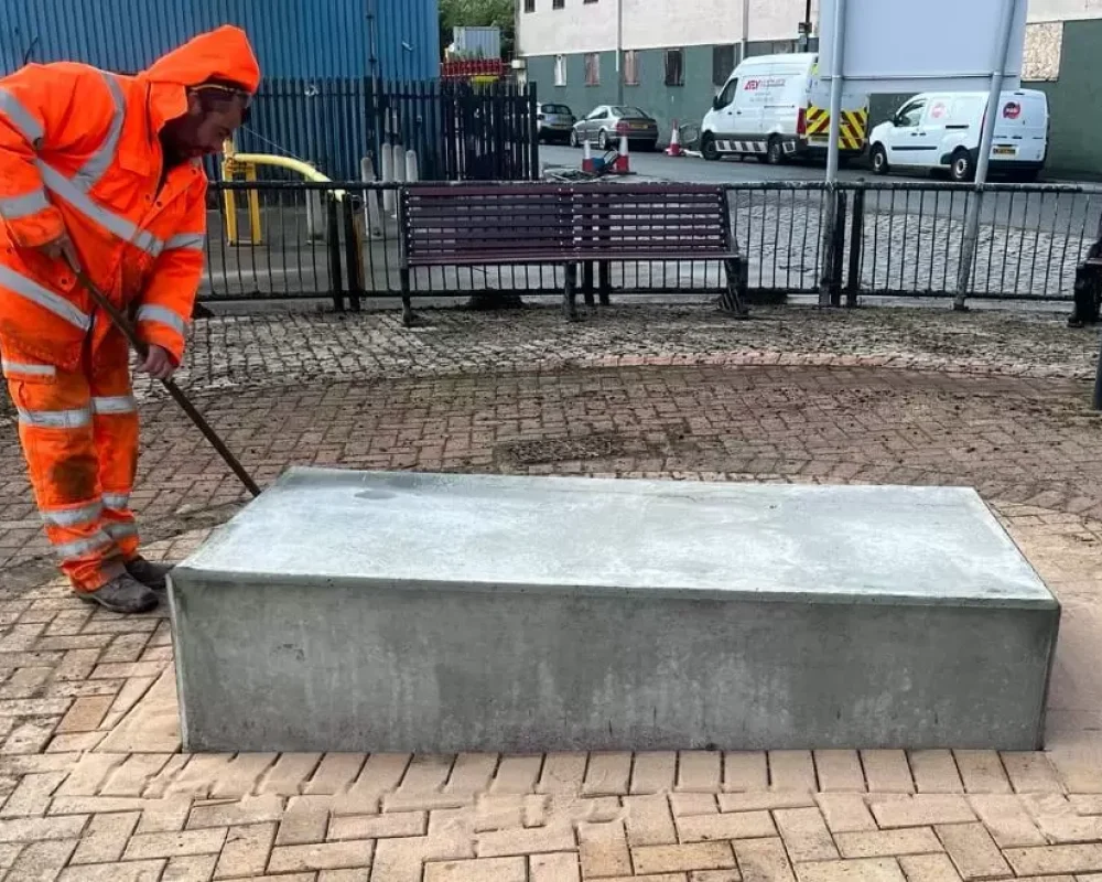 Concrete-plinth-1.jpg