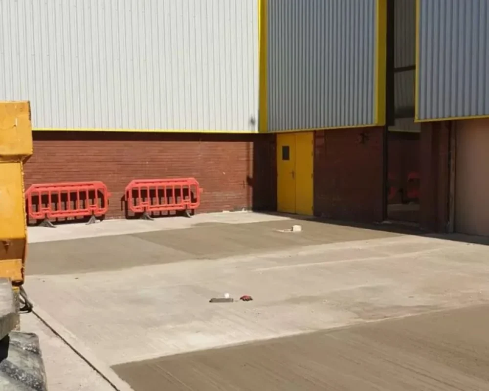 External 200mm reinforced concrete apron for Goldfish Properties Ltd